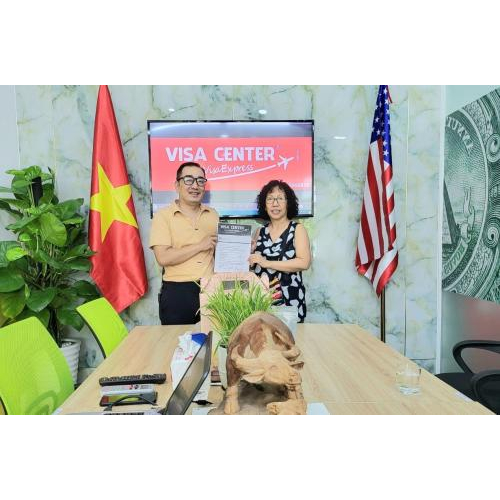 Khách hàng của Visa Center